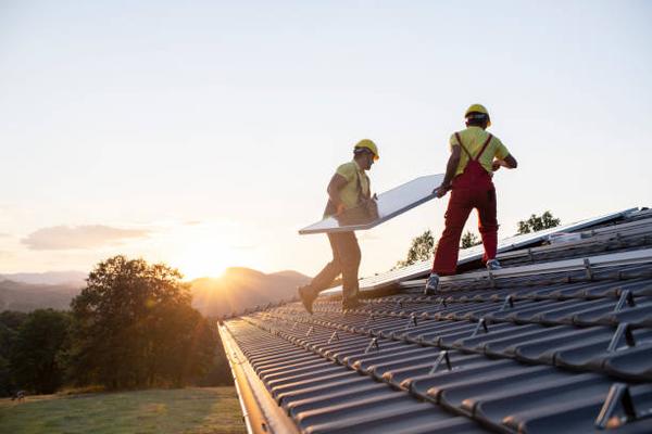 What to Know About Roof Installation for New Builds in Greenville