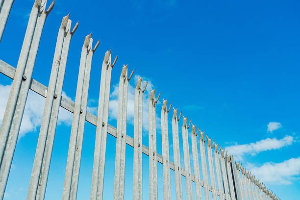 Reliable Salem Fence Company for Fence Repair & Replacement